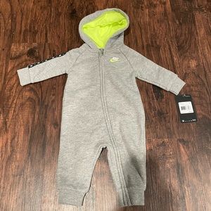Nike gray baby outfit